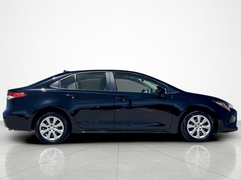 Certified 2025 Toyota Corolla LE FWD image 6