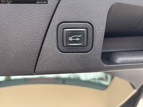 Used 2016 Buick Envision Premium w/ Driver Confidence Package AWD/4WD image 11