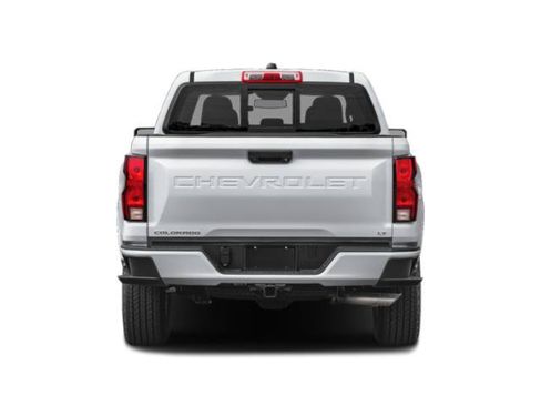 Used 2024 Chevrolet Colorado LT w/ LT Convenience Package II AWD/4WD image 8