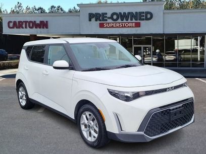Used 2024 Kia Soul LX w/ Option Group 015