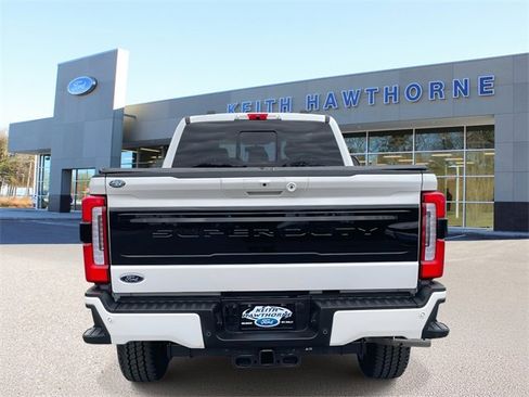 Certified 2025 Ford F350 Platinum w/ FX4 Off-Road Package image 5