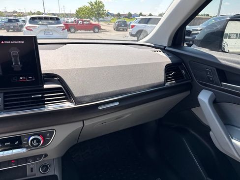 Used 2022 Audi Q5 2.0T Premium AWD/4WD image 26