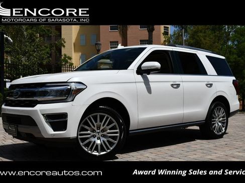 Used 2022 Ford Expedition Limited AWD/4WD image 1