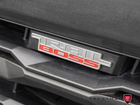 Used 2023 Chevrolet Colorado Trail Boss AWD/4WD image 7