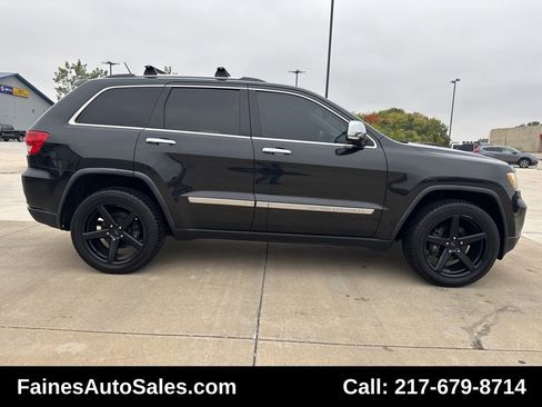 Used 2013 Jeep Grand Cherokee Overland w/ Advance Technology Group image 20