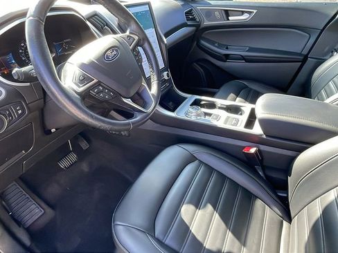 Used 2021 Ford Edge SEL w/ Convenience Package image 14
