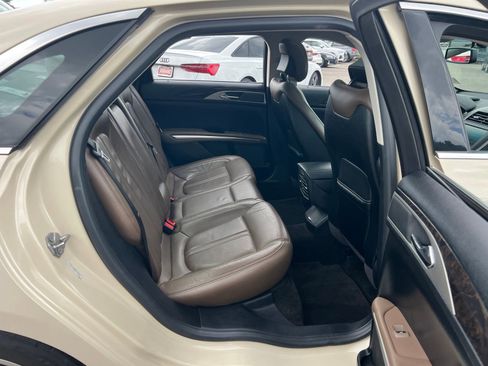 Used 2016 Lincoln MKZ w/ Equipment Group 300A Reserve FWD image 26