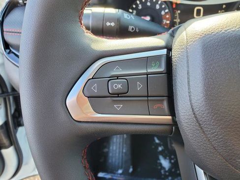 New 2026 Jeep Compass Trailhawk image 10