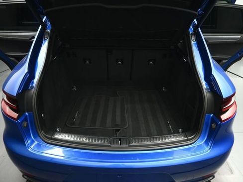 Used 2018 Porsche Macan GTS AWD/4WD image 70