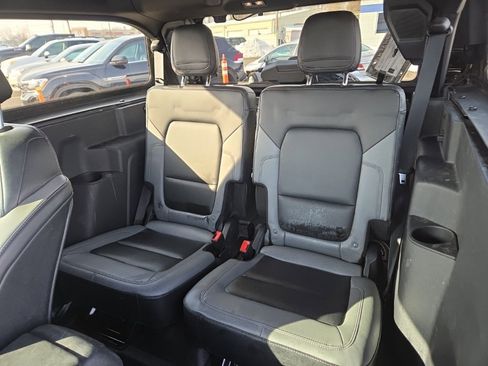 Used 2023 Ford Bronco Black Diamond image 18