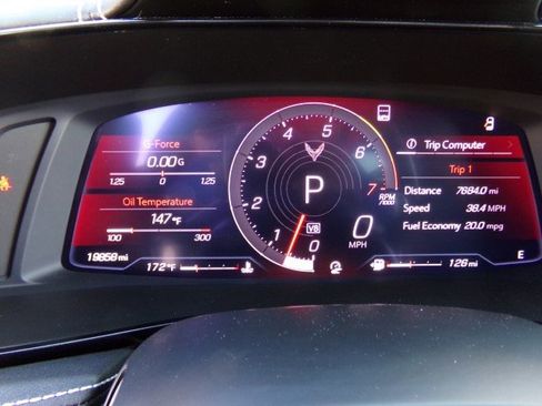 Used 2021 Chevrolet Corvette Stingray Preferred Cpe w/ Z51 Performance Package image 21