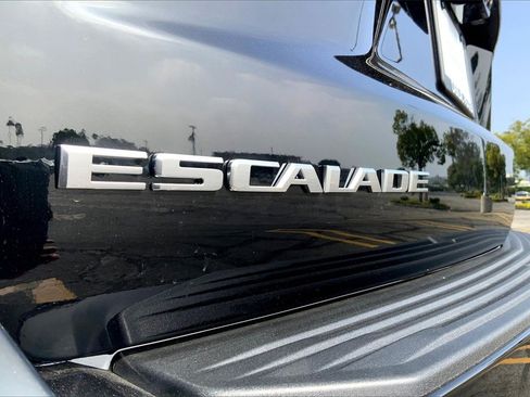 New 2026 Cadillac Escalade Luxury w/ Touring Package image 29