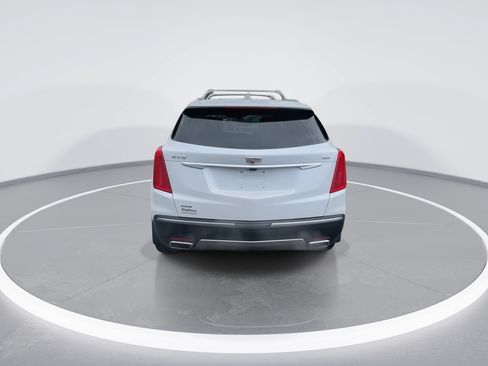 Used 2019 Cadillac XT5 Platinum AWD/4WD image 16