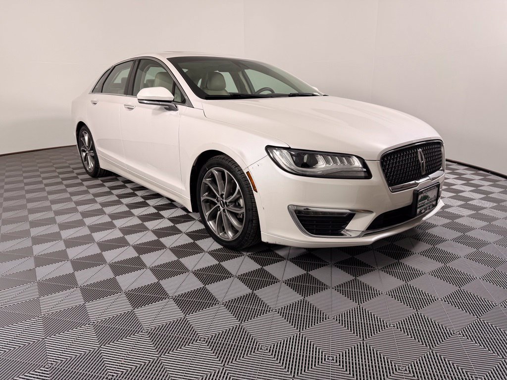 Used 2018 Lincoln MKZ Select w/ Select Plus Package AWD/4WD image 5