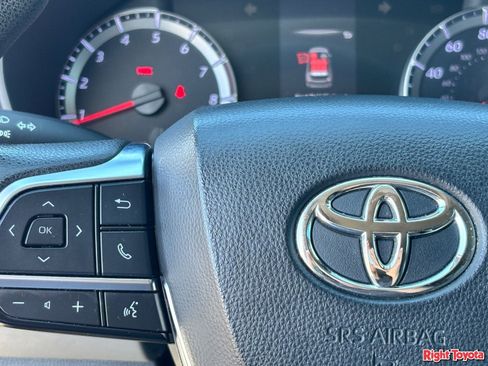 Certified 2020 Toyota Highlander L AWD/4WD image 22