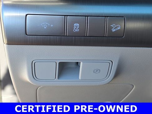 Used 2025 Hyundai Kona SEL FWD image 27