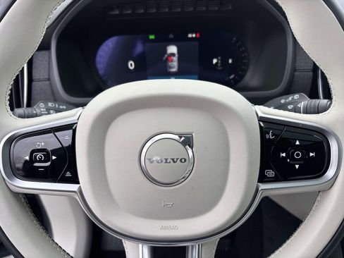 New 2026 Volvo XC90 B6 Ultra w/ Protection Package Premier image 17