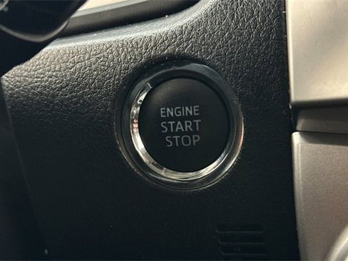 Used 2020 Toyota 4Runner SR5 Premium w/ Moonroof Package image 25