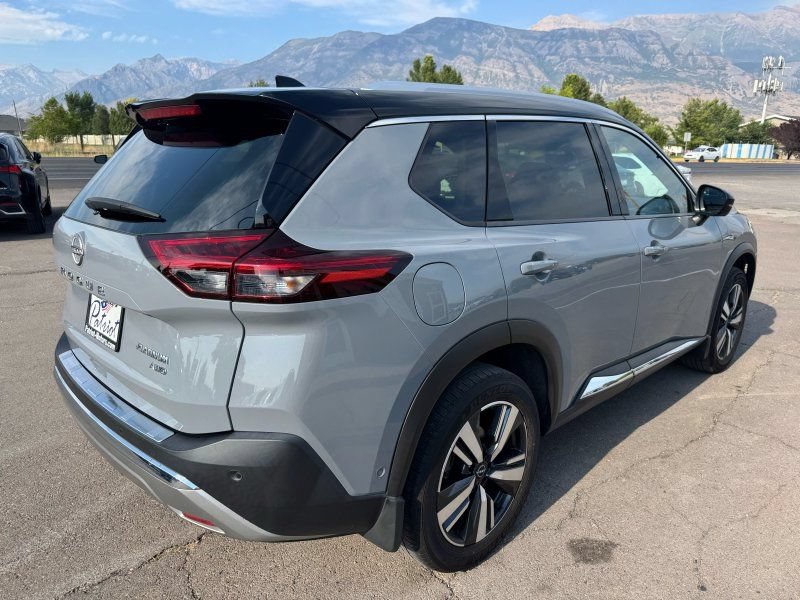 Used 2023 Nissan Rogue Platinum w/ Platinum Premium Package AWD/4WD image 5