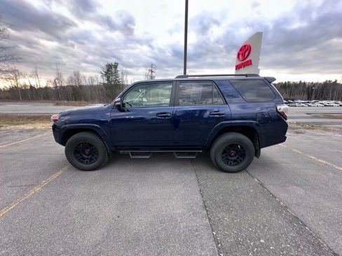 Used 2023 Toyota 4Runner TRD Off-Road Premium w/ Moonroof Package image 6
