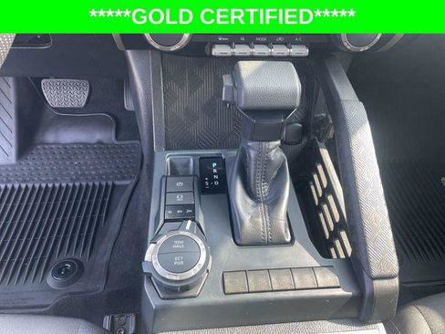 Certified 2024 Toyota Tacoma SR5 AWD/4WD image 26