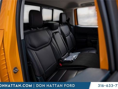 New 2026 Ford Maverick Lariat w/ Black Appearance Package image 25