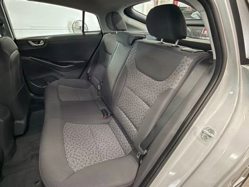 Used 2018 Hyundai Ioniq Blue FWD image 25