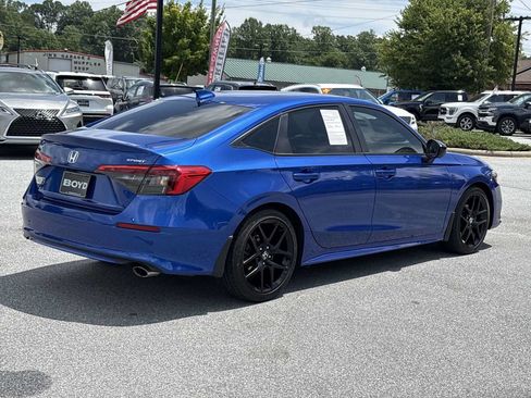 Used 2023 Honda Civic Sport image 6