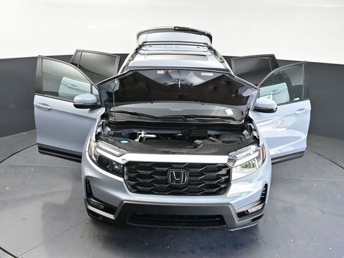 Used 2023 Honda Passport EX-L image 44