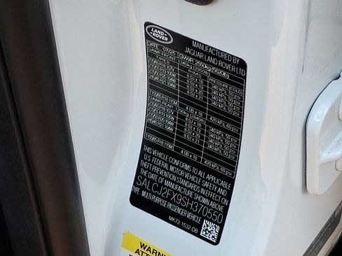 New 2025 Land Rover Discovery Sport S image 19