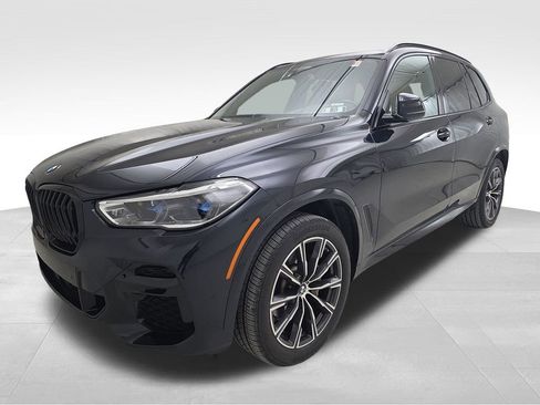 Used 2023 BMW X5 xDrive40i w/ Executive Package image 5