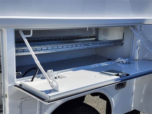 New 2026 Ford E-350 and Econoline 350 Super Duty w/ Power Equipment Group image 23