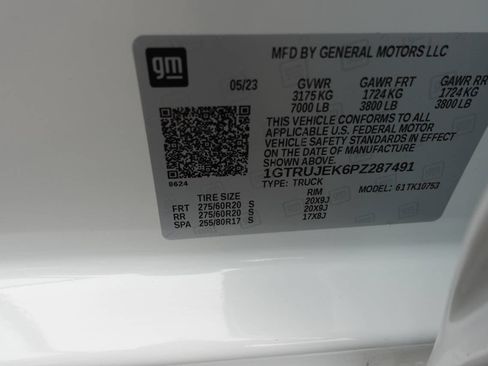 Used 2023 GMC Sierra 1500 Elevation image 19