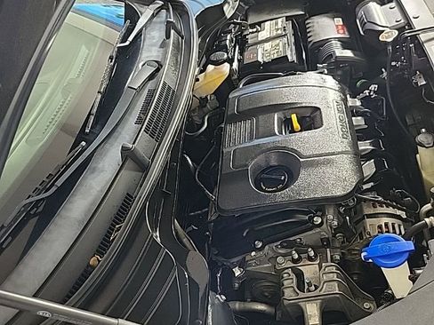 Used 2020 Kia Soul LX image 19