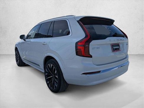 New 2026 Volvo XC90 T8 Ultra w/ Lounge Package image 9