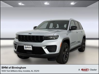 Used 2023 Jeep Grand Cherokee Altitude
