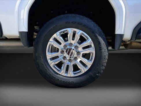 Used 2023 GMC Sierra 3500 Denali w/ Denali Ultimate Package AWD/4WD image 38