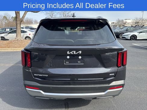 New 2026 Kia Sorento EX AWD/4WD image 18