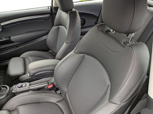 Used 2023 MINI Cooper S image 12