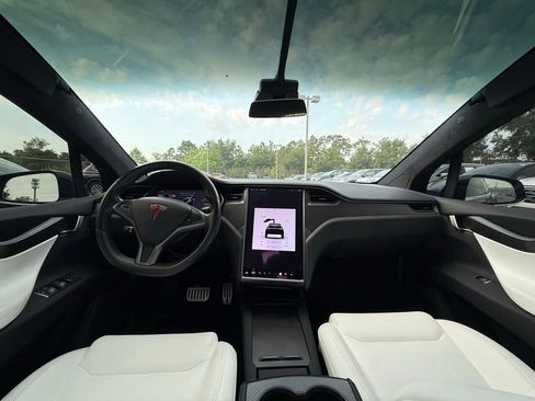 Used 2020 Tesla Model X Performance AWD/4WD image 16