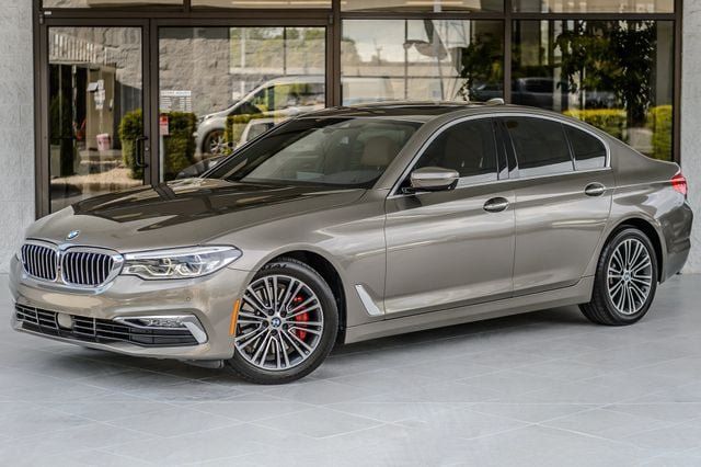 Used 2017 BMW 540i RWD image 2