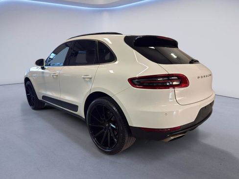 Used 2017 Porsche Macan AWD/4WD image 5
