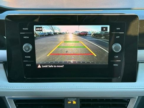 New 2026 Volkswagen Taos SEL AWD/4WD image 24