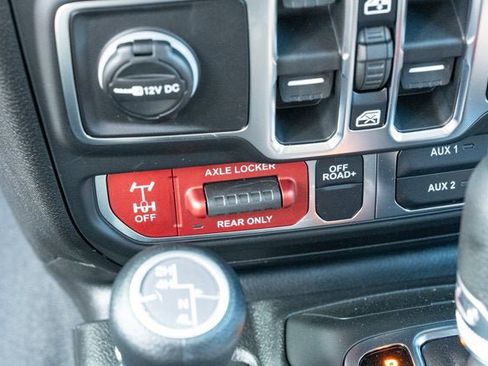 New 2026 Jeep Gladiator Mojave w/ Safety Group AWD/4WD image 23