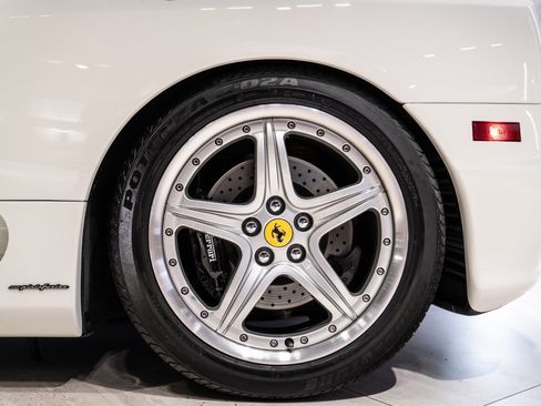 Used 2004 Ferrari 360 Spider image 23