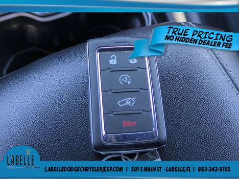Used 2024 Jeep Grand Cherokee Altitude AWD/4WD image 28