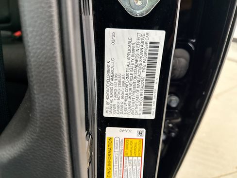 Used 2025 Honda Accord SE image 19
