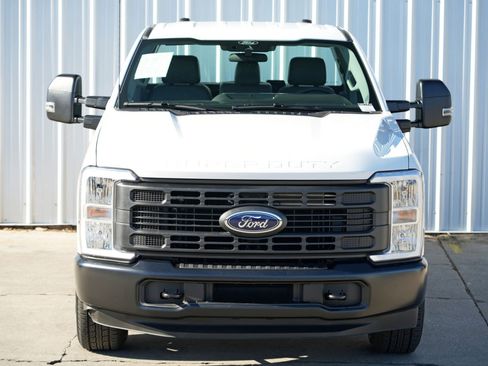 Used 2025 Ford F350 XL w/ XL Driver Assist Package image 34
