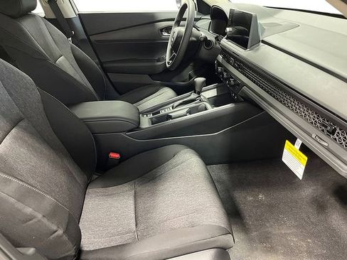 New 2026 Honda Accord LX image 23