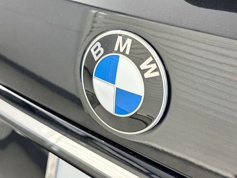 New 2026 BMW X7 xDrive40i w/ Premium Package image 22